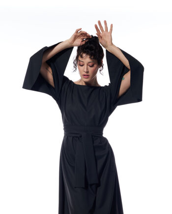 Fuyu black dress